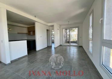 Departamento en venta 2 ambientes a estrenar en Pinamar con cochera