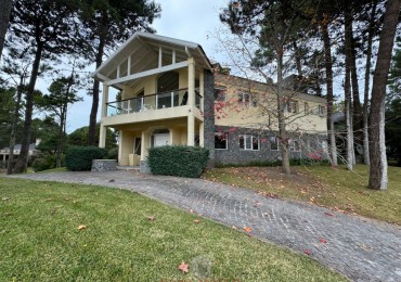Casa en venta 6 ambientes en Nuevo Golf Pinamar
